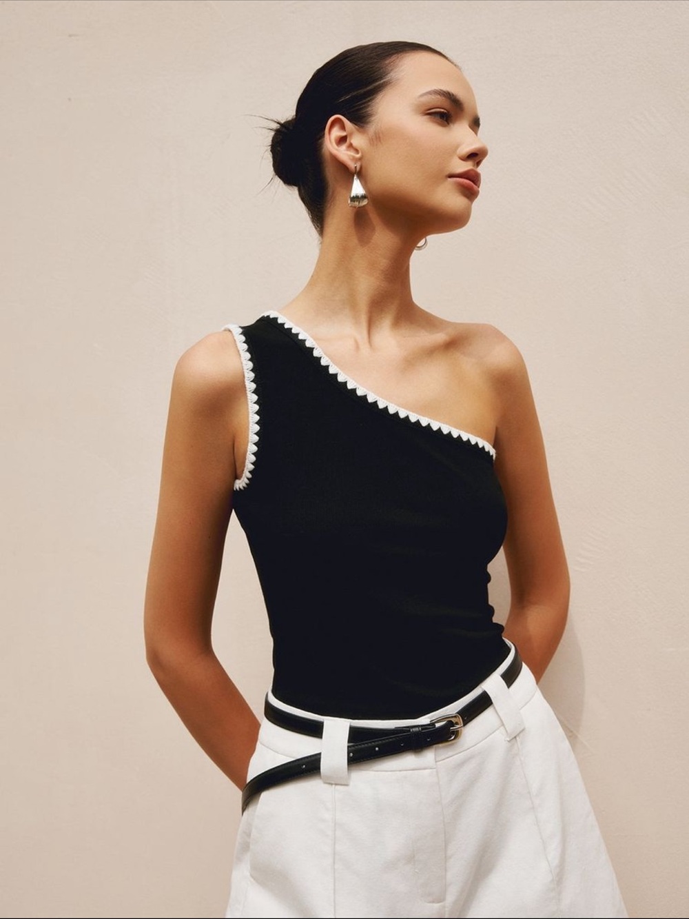 Commense One-Shoulder Black Tank with White Trim